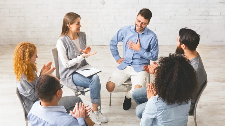 Counselling in alcohol rehab