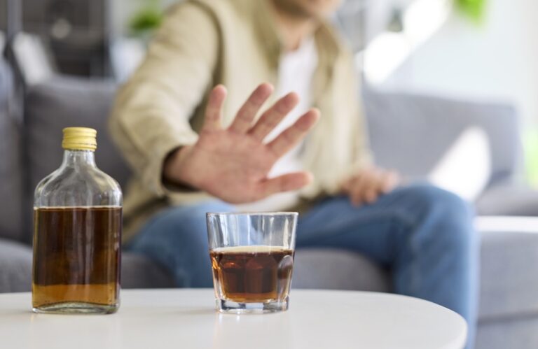 Saying no to alcohol after treatment at addiction rehab